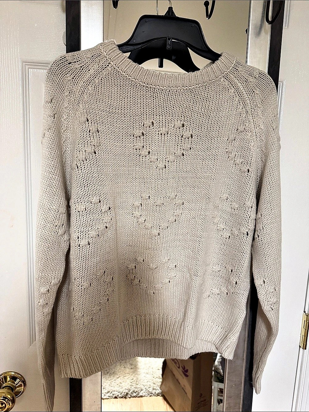 Nordstrom Rack Ivory Crew Neck Sweater Size Medium NWT